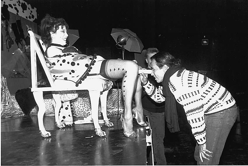 The public cervix announcement (1991) performance di Annie Sprinkle